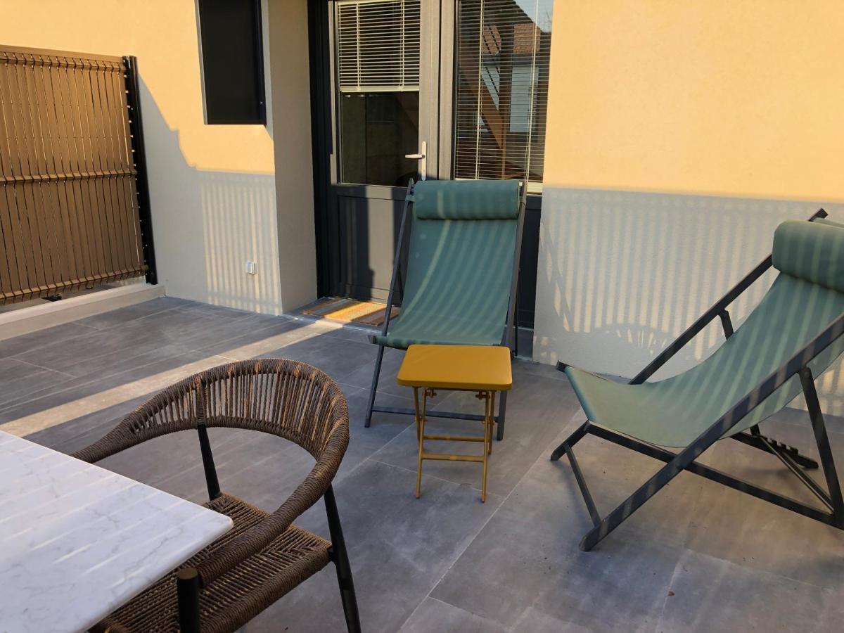 L'Hostellerie D'Acquigny Bagian luar foto