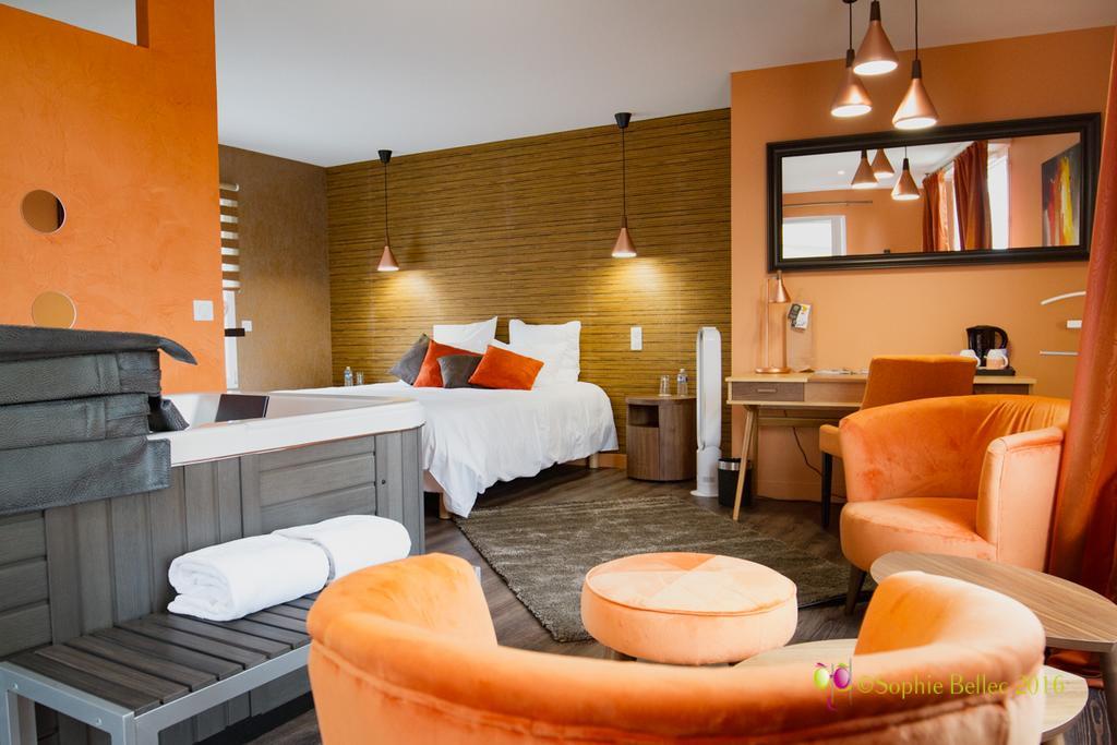 L'Hostellerie D'Acquigny Bagian luar foto